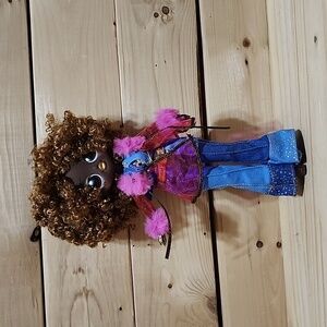 MGA Entertainment LOL OMG Agent Soul Movie 9in doll